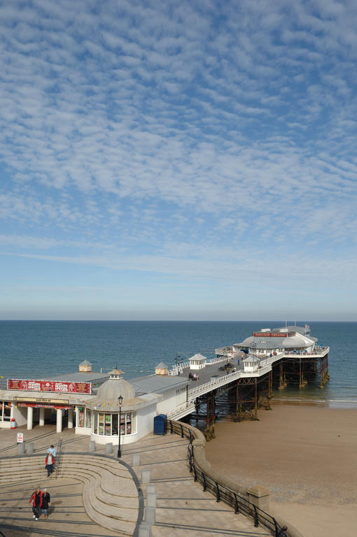 Hotel De Paris Cromer Exterior photo