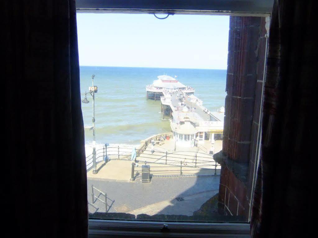 Hotel De Paris Cromer Exterior photo